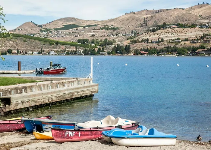 Chelan Resort Waterfront Townhouse