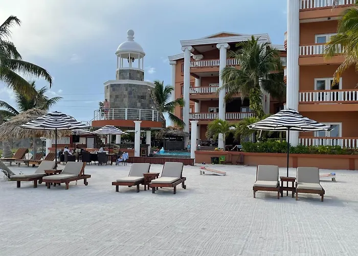 Lighthouse Beach Villas San Pedro 