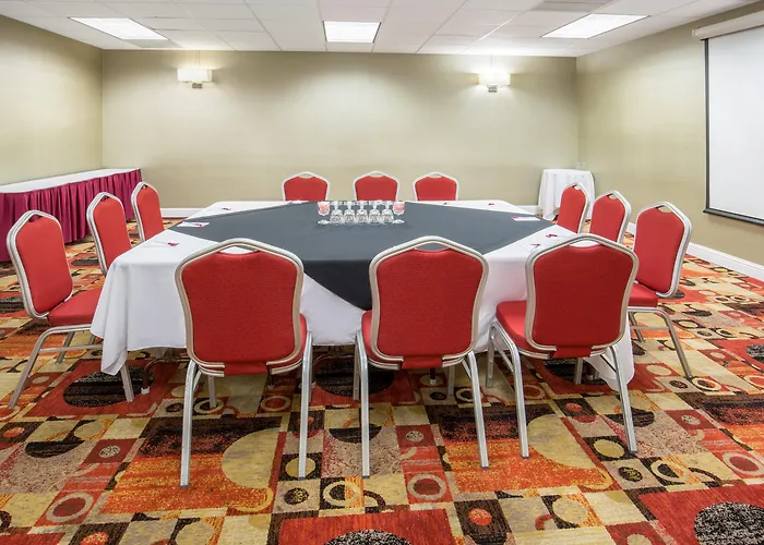 Wyndham Sacramento Hotel Carmichael