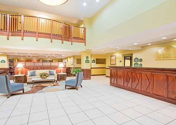 Holiday Inn Express & Suites - Mobile - I-65 By Ihg