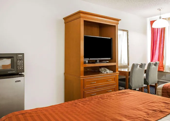 Econo Lodge Seatac Airport North Seattle