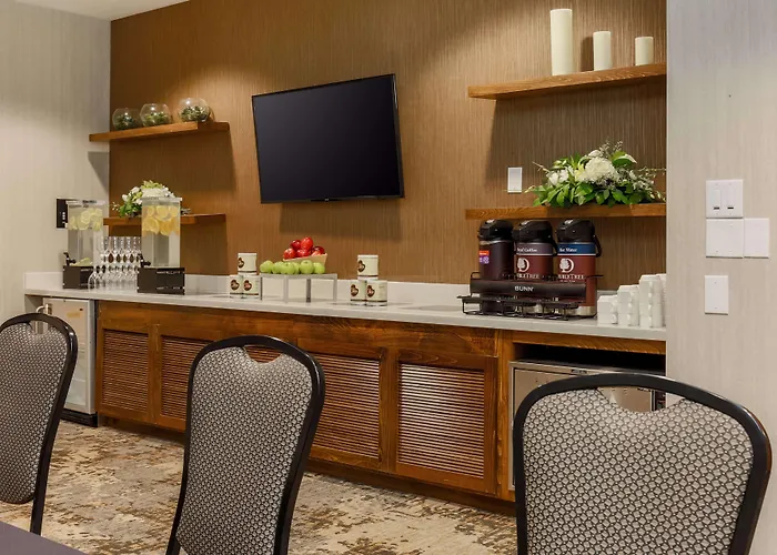 Doubletree Suites By Hilton Hotel Sacramento - Rancho Cordova
