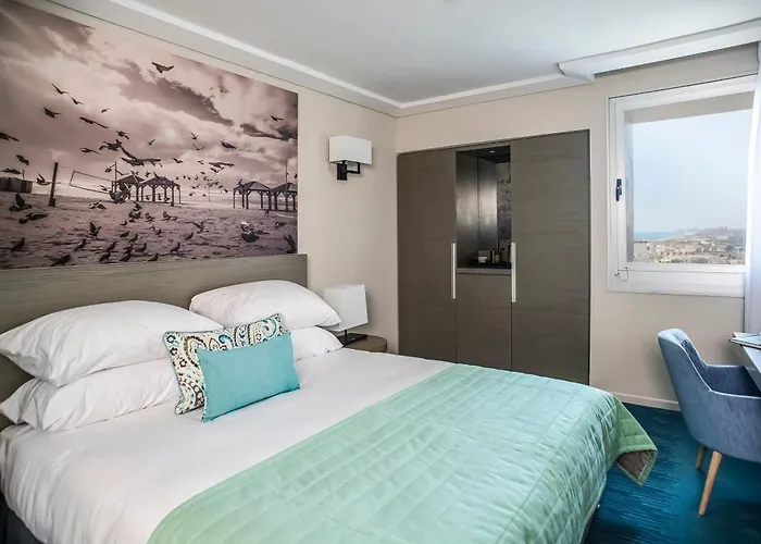 Tal By The Beach - An Atlas Boutique Hotel Tel Aviv