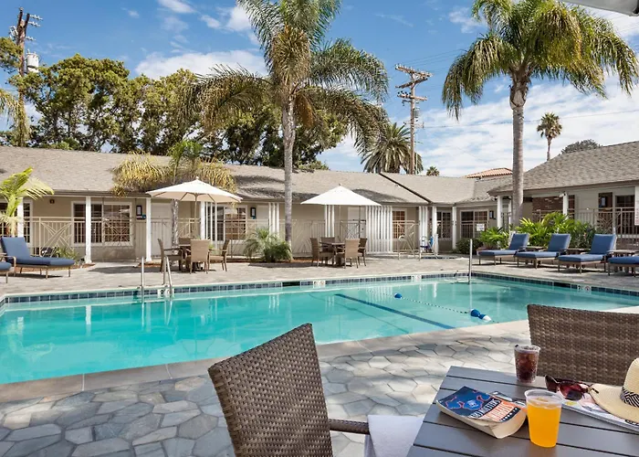 Holiday Inn Express And Suites La Jolla - Windansea Beach, And Ihg Hotel San Diego