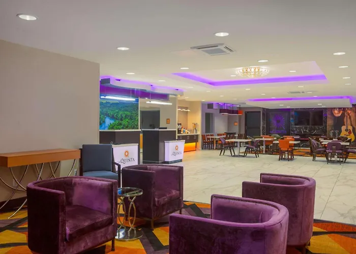 La Quinta By Wyndham Branson Hotel