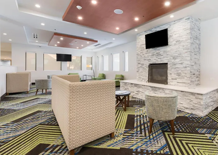 Holiday Inn Express Naperville By Ihg
