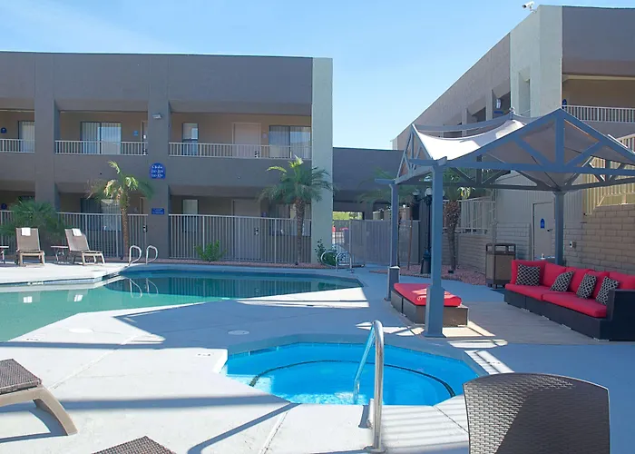 Best Western Yuma Mall Hotel & Suites