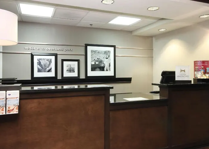 Hampton Inn Overland Park