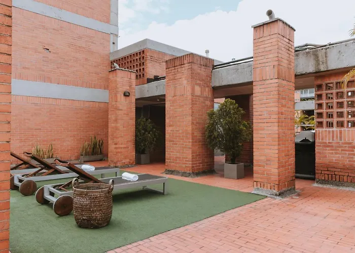 Travelers Orange Suites Medellin