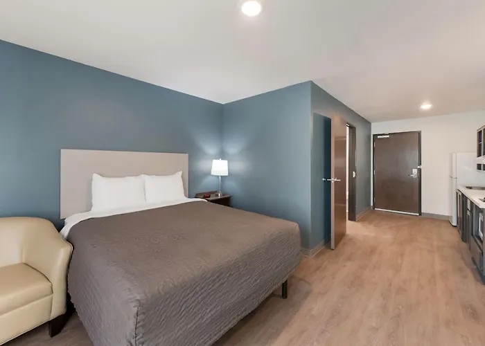 Woodspring Suites Dayton North