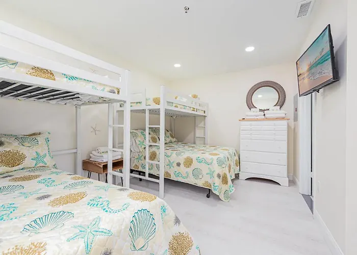 Marylander Condominiums, 90 Steps From The Beach Ocean City