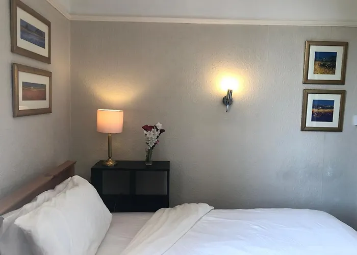 Carena House Bed & Breakfast Canterbury