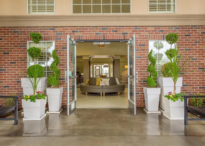 Holiday Inn Auburn By Ihg