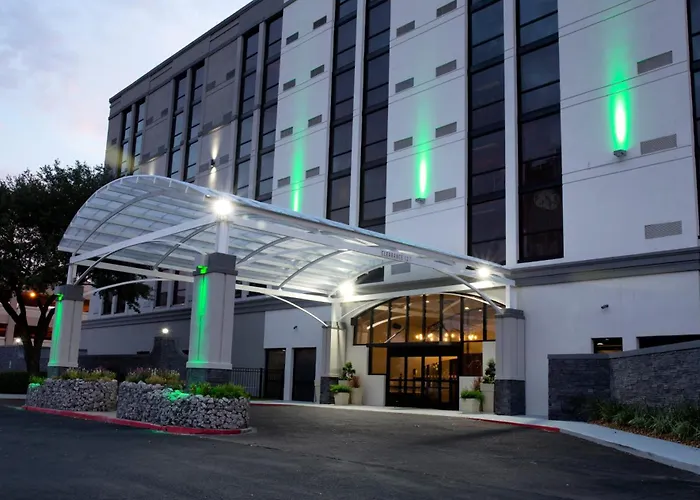 Holiday Inn Alexandria - Downtown By Ihg