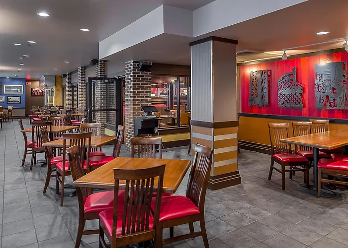 Crowne Plaza Hotel St. Louis Airport By Ihg Bridgeton