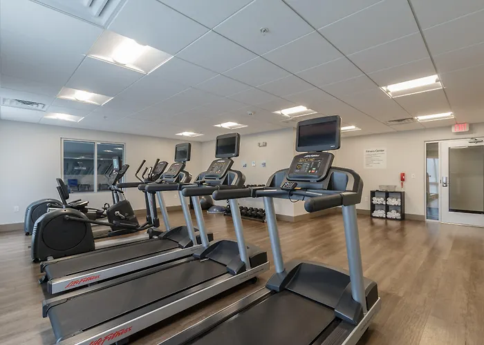 Holiday Inn Express & Suites- South Bend Casino By Ihg