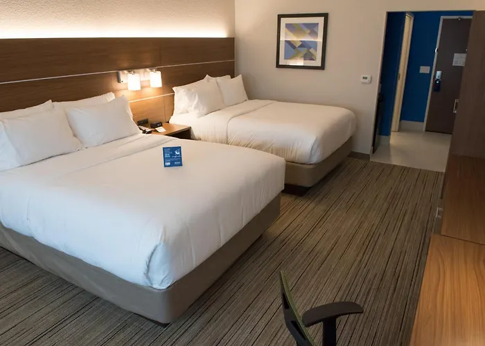 Holiday Inn Express & Suites - Dayton Southwest By Ihg