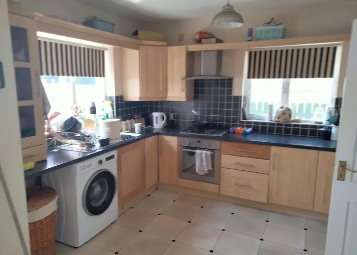 19 Doran Close Donegal Town