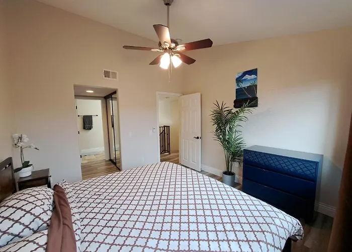 Venetian La Jolla 2 Bedroom Condo Luxury Furnished Near Beach And Utc Mall San Diego