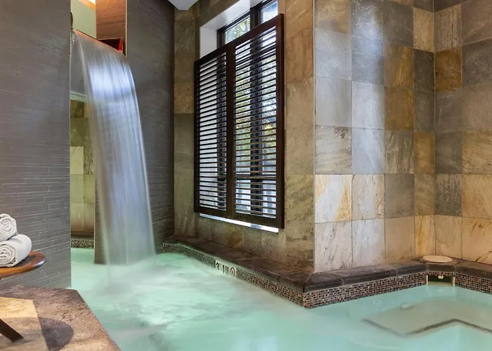 Club Wyndham Resort At Avon