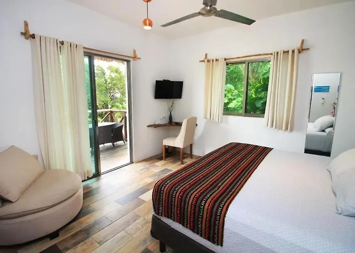 Hotel Pancho Villas Bacalar - Free Bikes And Paddles