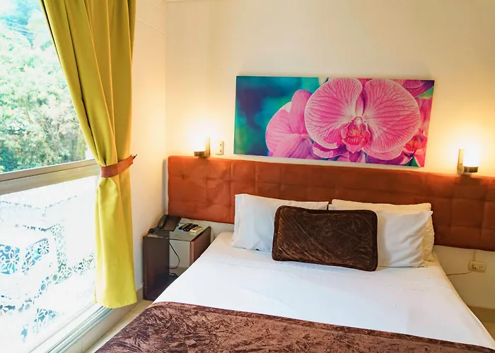 Hotel Boutique Las Rosas 5 G Medellin