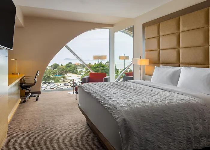Le Meridien Panama