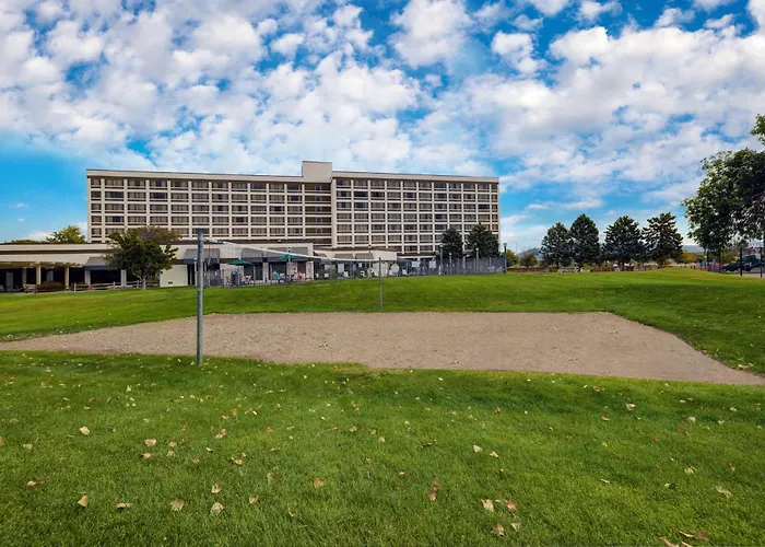 Doubletree By Hilton Grand Junction Hotel