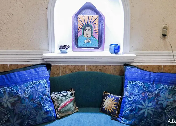Casona Rosa B&B, Morelia