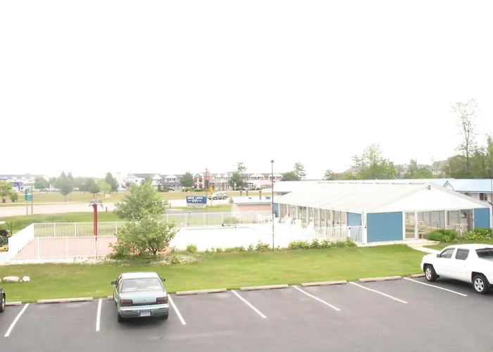 Great Lakes Inn Mackinaw City