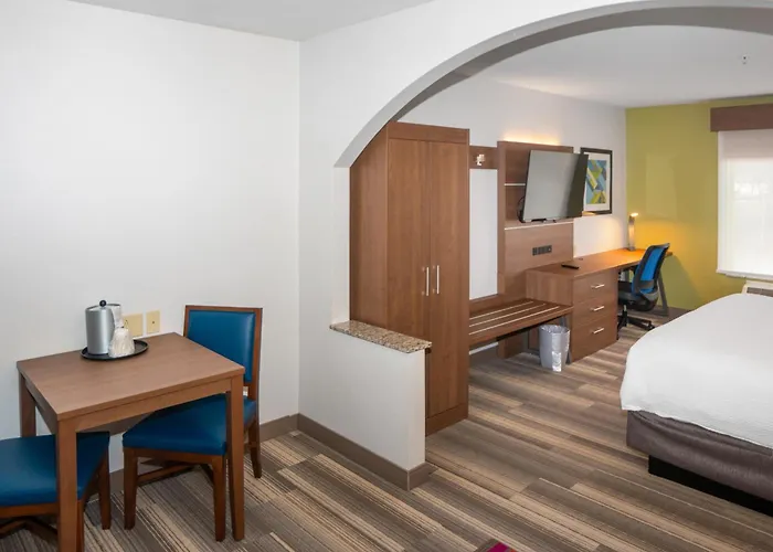 Holiday Inn Express And Suites Stroudsburg-Poconos By Ihg