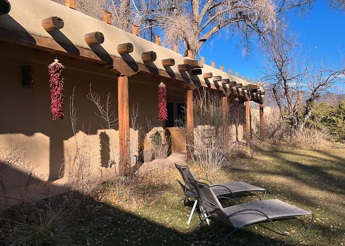 Hacienda Del Sol Historic B&B Taos
