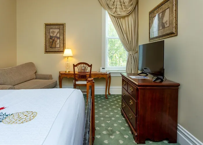 Perry Hotel Petoskey