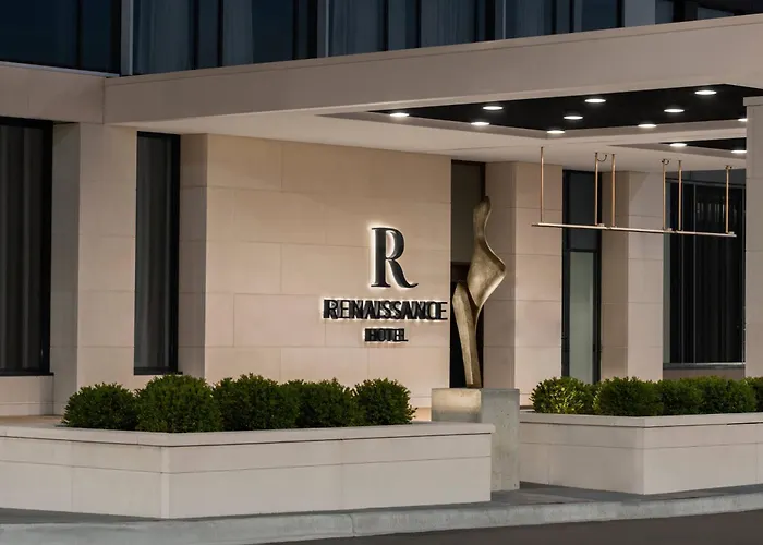 Renaissance Milwaukee West Hotel Wauwatosa