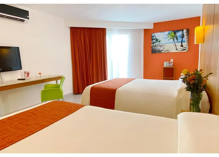 Adhara Express Hotel Cancun