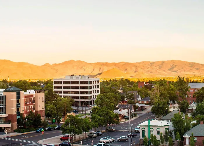 Renaissance Reno Downtown Hotel & Spa