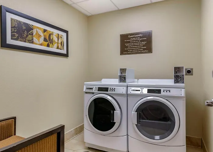Comfort Suites Helena Airport