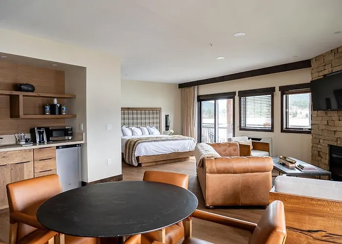 The Estes Park Resort