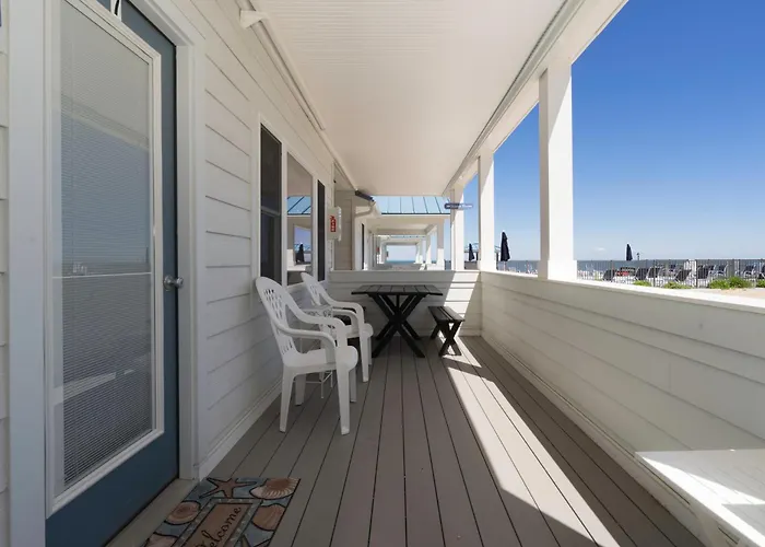 The Montauk Soundview Hotel