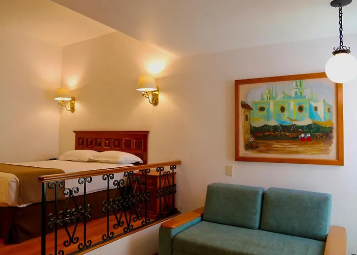 Hotel De Mendoza Guadalajara