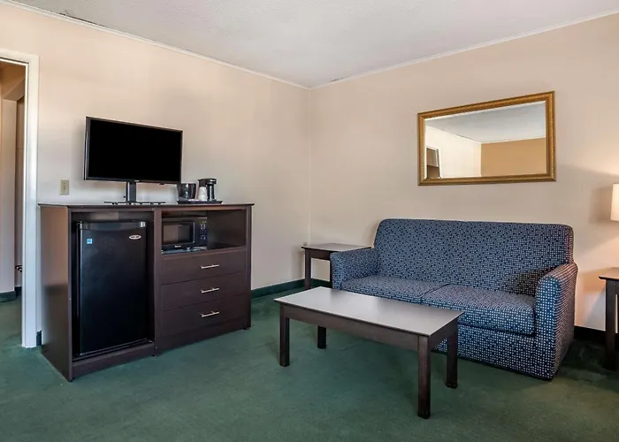 Rodeway Inn & Suites Rehoboth Beach