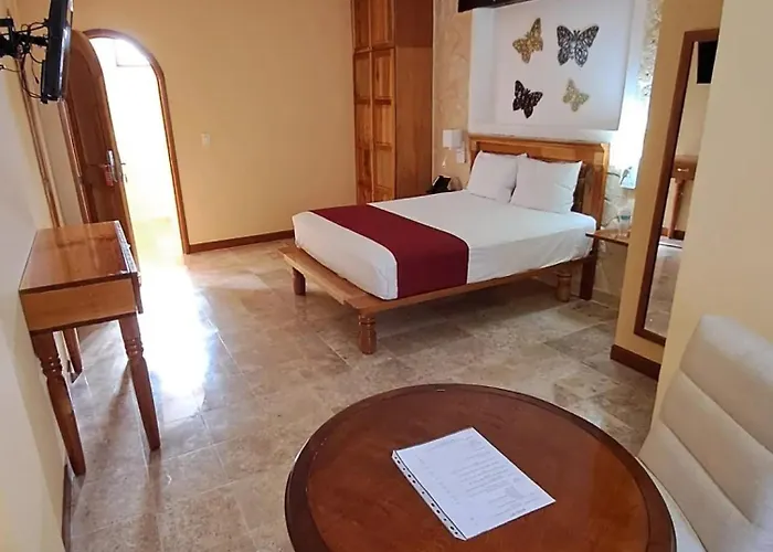 Cancun International Suites