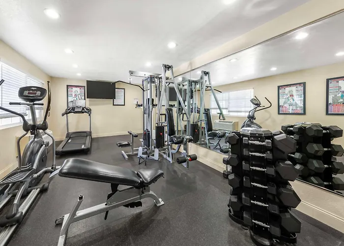 Best Western Plus Ontario Airport & Convention Center