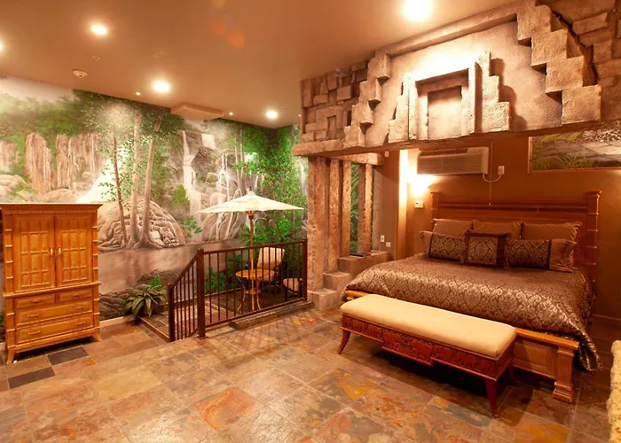 Destinations Inn Theme Rooms Idaho Falls