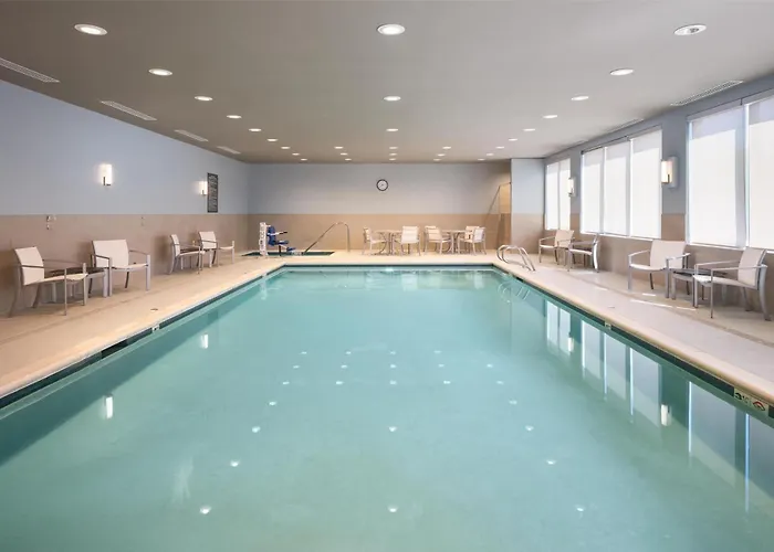 Best Western Premier Hotel At Fisher'S Landing Vancouver