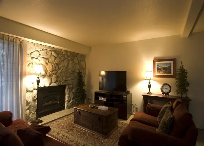 Snowcreek Resort Vacation Rentals Mammoth Lakes