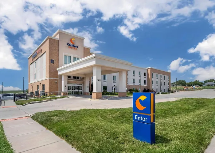 Comfort Suites West Omaha