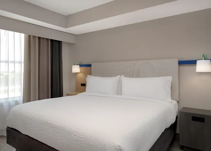 Garner Hotel Evansville East By Ihg