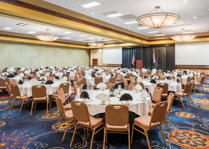 Capitol Plaza Hotel Jefferson City