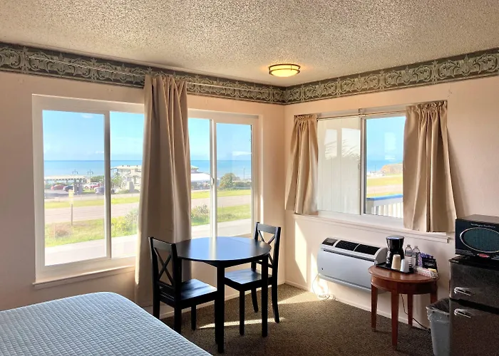 Courtesy Inn San Simeon